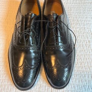 Classic Black Leather Oxford Shoes